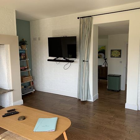 Caramel Cottage At The Bay Filey, Sleeps 6, 2 Dogs Welcome For Free Too 외부 사진