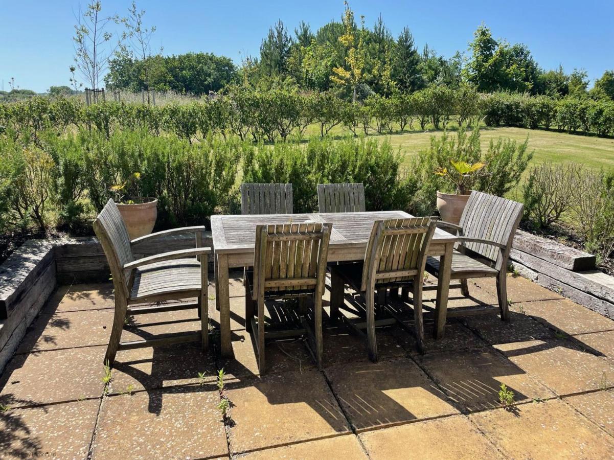 Caramel Cottage At The Bay Filey, Sleeps 6, 2 Dogs Welcome For Free Too 외부 사진
